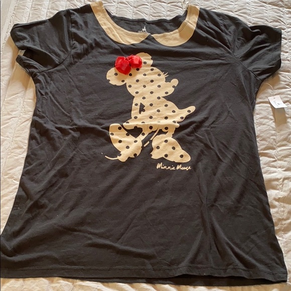 Disney shirt - Picture 2 of 3